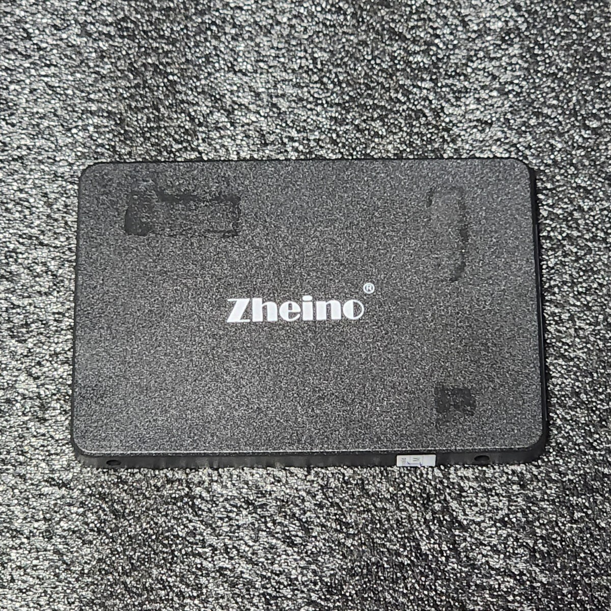 Zheino CHN-25SATAC3 240GB SATA SSD 正常品 2.5インチ内蔵SSD フォーマット済 PCパーツ 動作確認済 250GB 256GB_画像1
