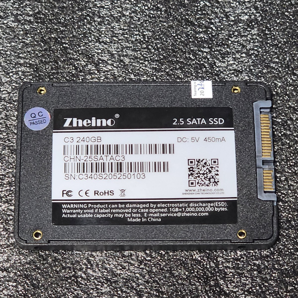 Zheino CHN-25SATAC3 240GB SATA SSD 正常品 2.5インチ内蔵SSD フォーマット済 PCパーツ 動作確認済 250GB 256GB_画像2