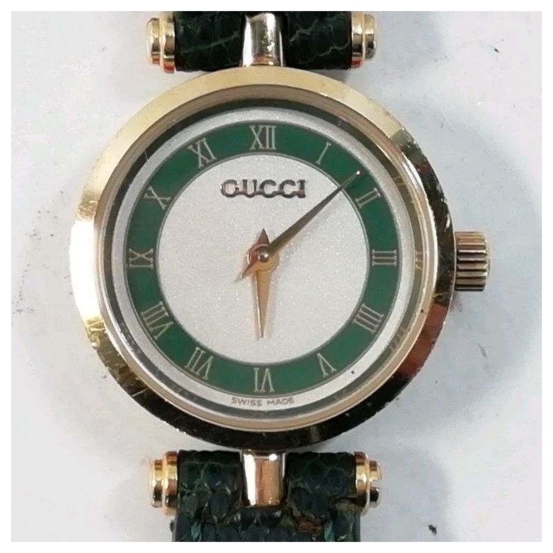 【中古】【送料無料】GUCCI シェリーライン クオーツ アナログ 腕時計 レディース★ジャンク※メール便でお送りします【代引き不可】_画像2