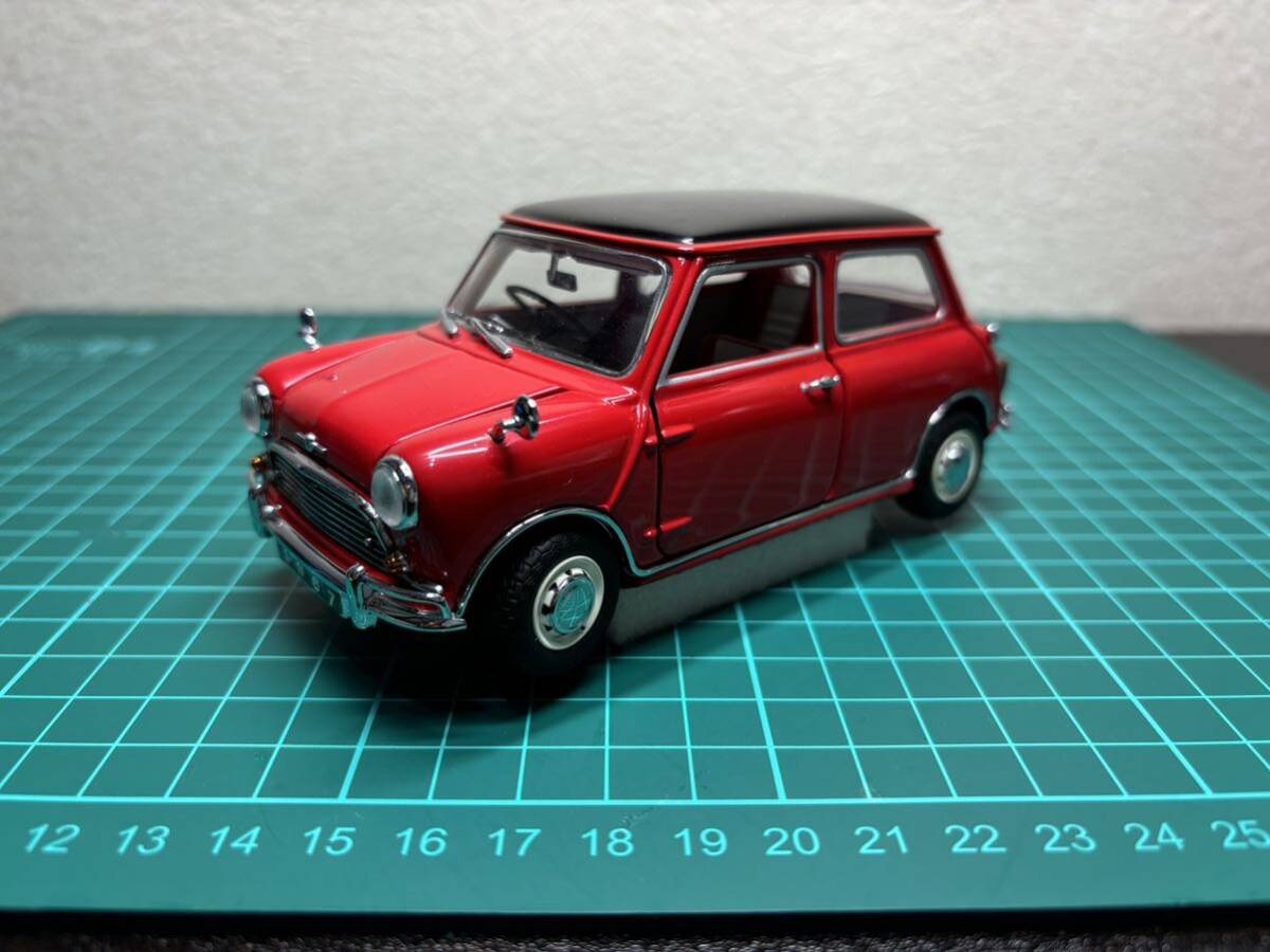 フランクリンミント　1/24　ミニクーパー　レッド　1967 Morris Mini Cooper S