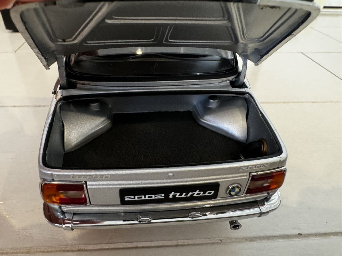 Yahoo!オークション - Autoart BMW 2002 turbo silver ミニカー Yahoo!オークション - Autoart BMW 2002 turbo silver ミニカー