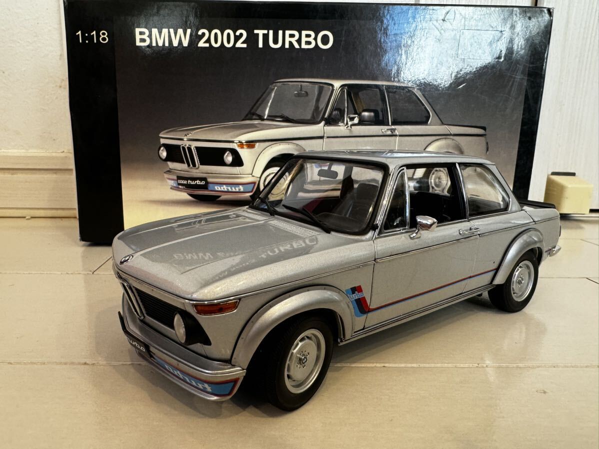 Autoart BMW 2002 turbo silver ミニカー オートアート ミレニアム 70502 1/18_画像1