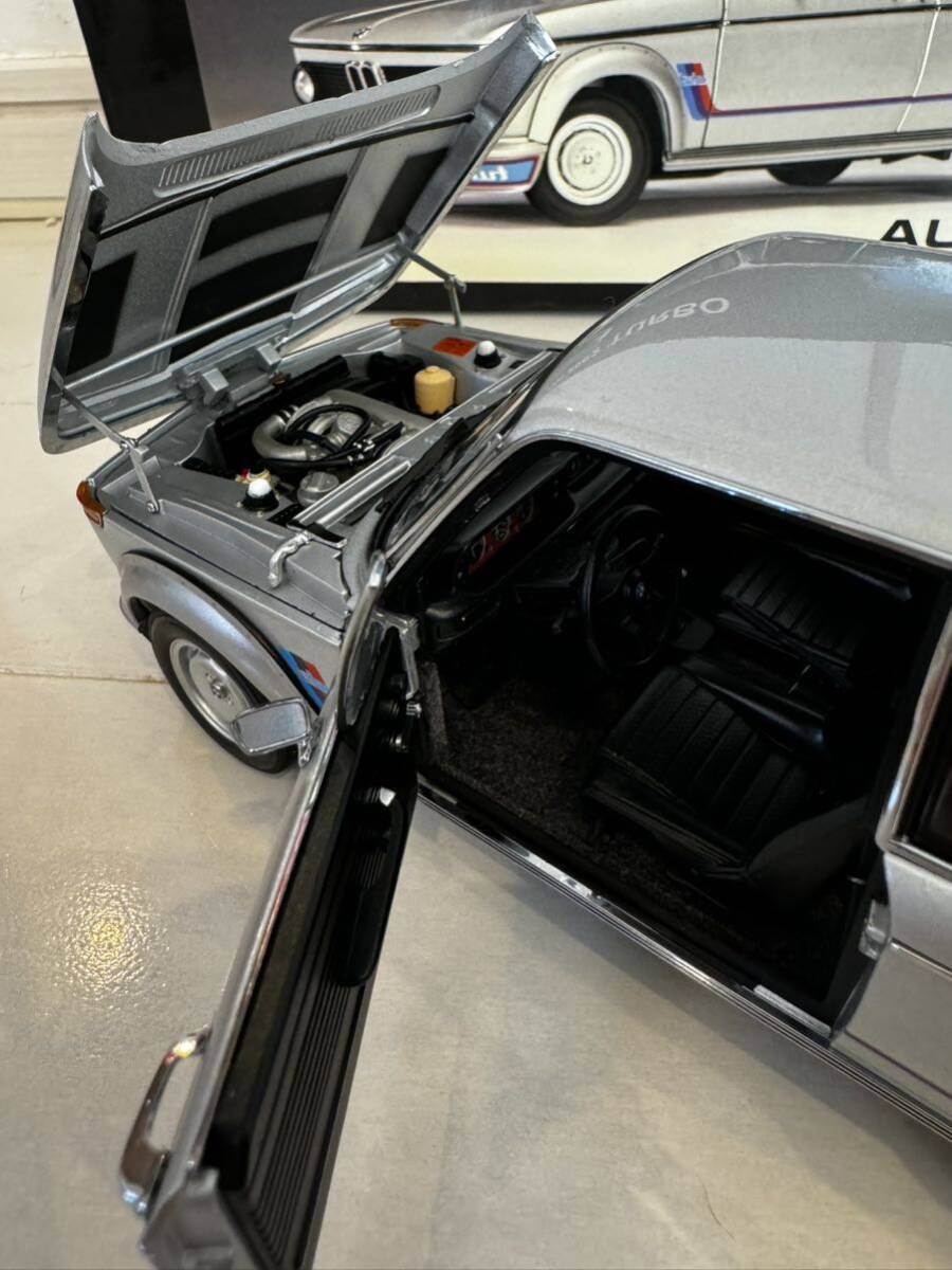 Yahoo!オークション - Autoart BMW 2002 turbo silver ミニカー Yahoo!オークション - Autoart BMW 2002 turbo silver ミニカー