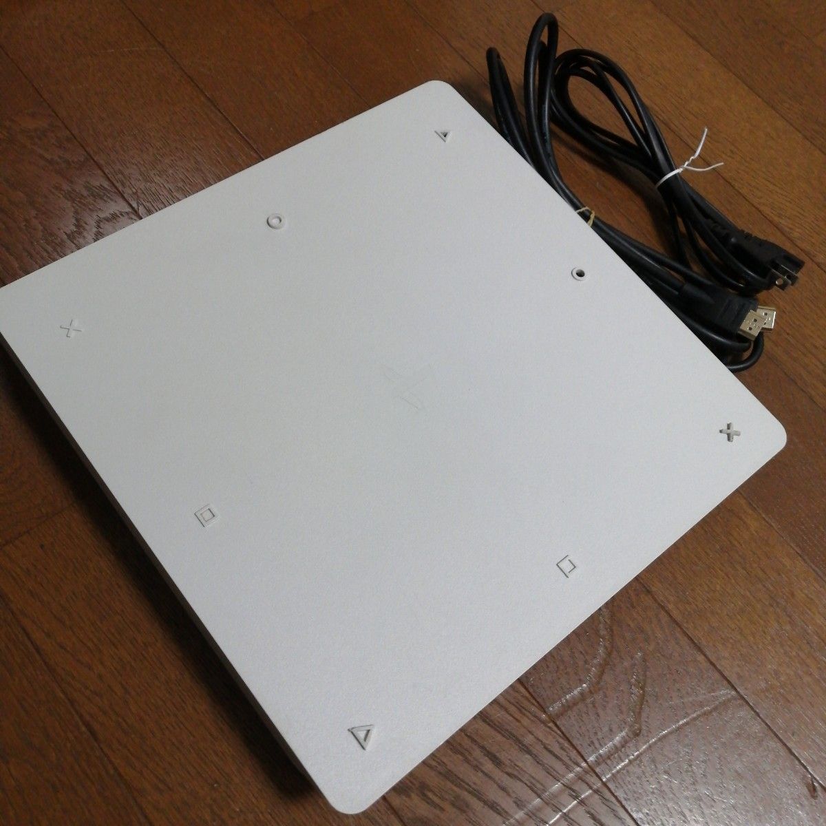 PS4 CUH-2200A 本体