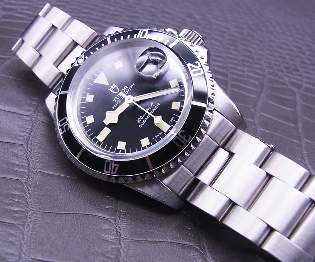 TUDOR ヴィンテージカスタム　Ref.9411/0 スノーフレーク / イカサブ OH済　チュードルサブ専用ブレス+ 5連ジュビリーブレス付　精度良好!_画像5