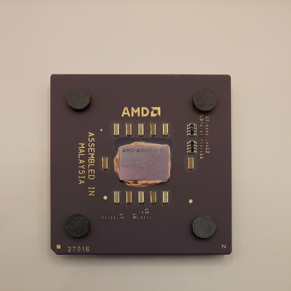 【ジャンク】AMD CPU Athlon 1.2GHz FSB266MHz A1200AMS3C