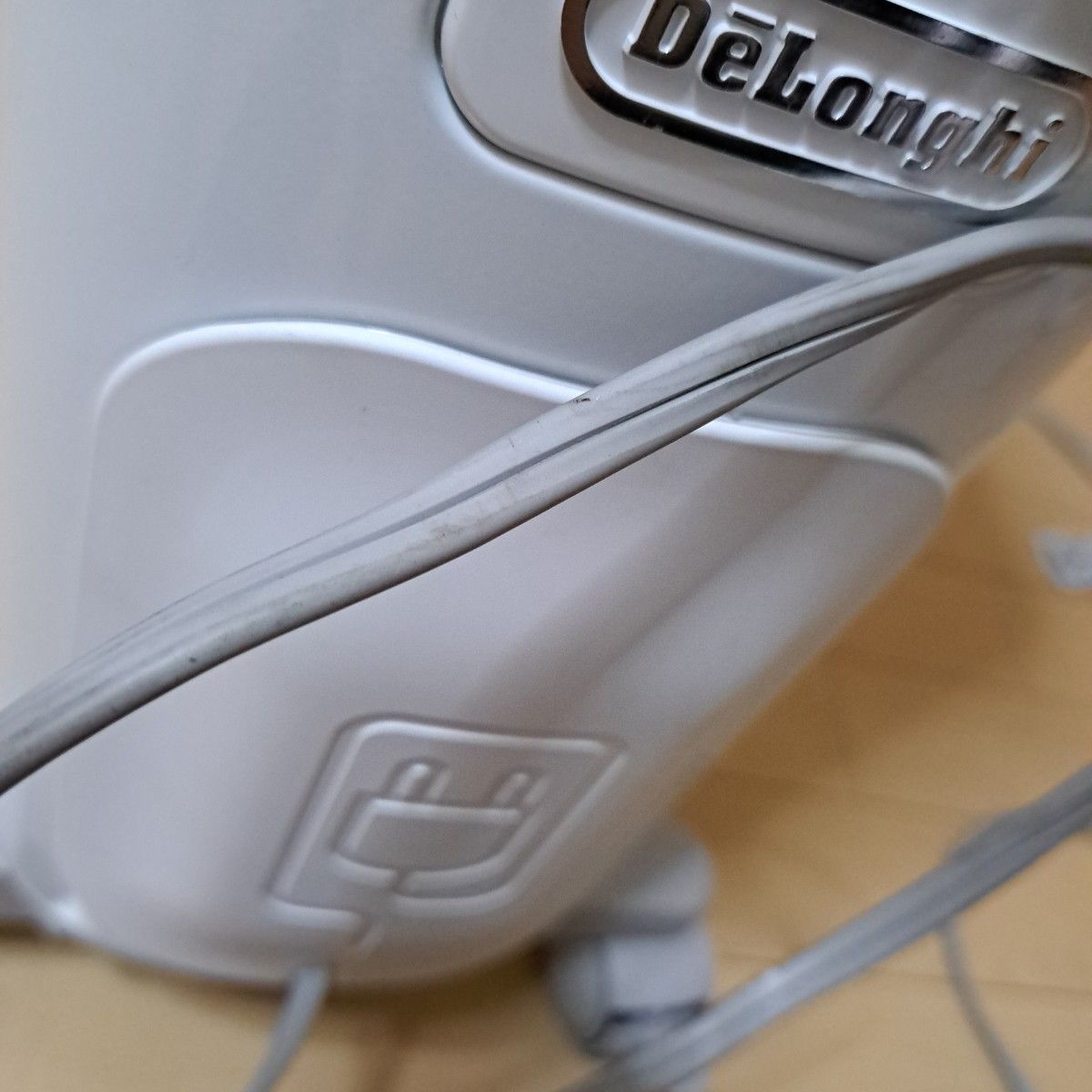 デロンギ オイルヒーター 暖房器具 DeLonghi ベルカルド　