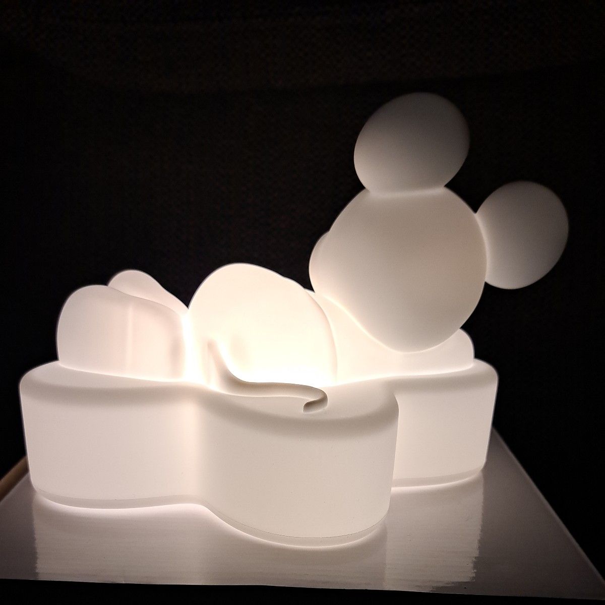 非売品 ミッキー シリコン ライト　ランプ Disney ディズニー キャラクター 間接焦点 可愛い ミッキーマウス 卓上  照明