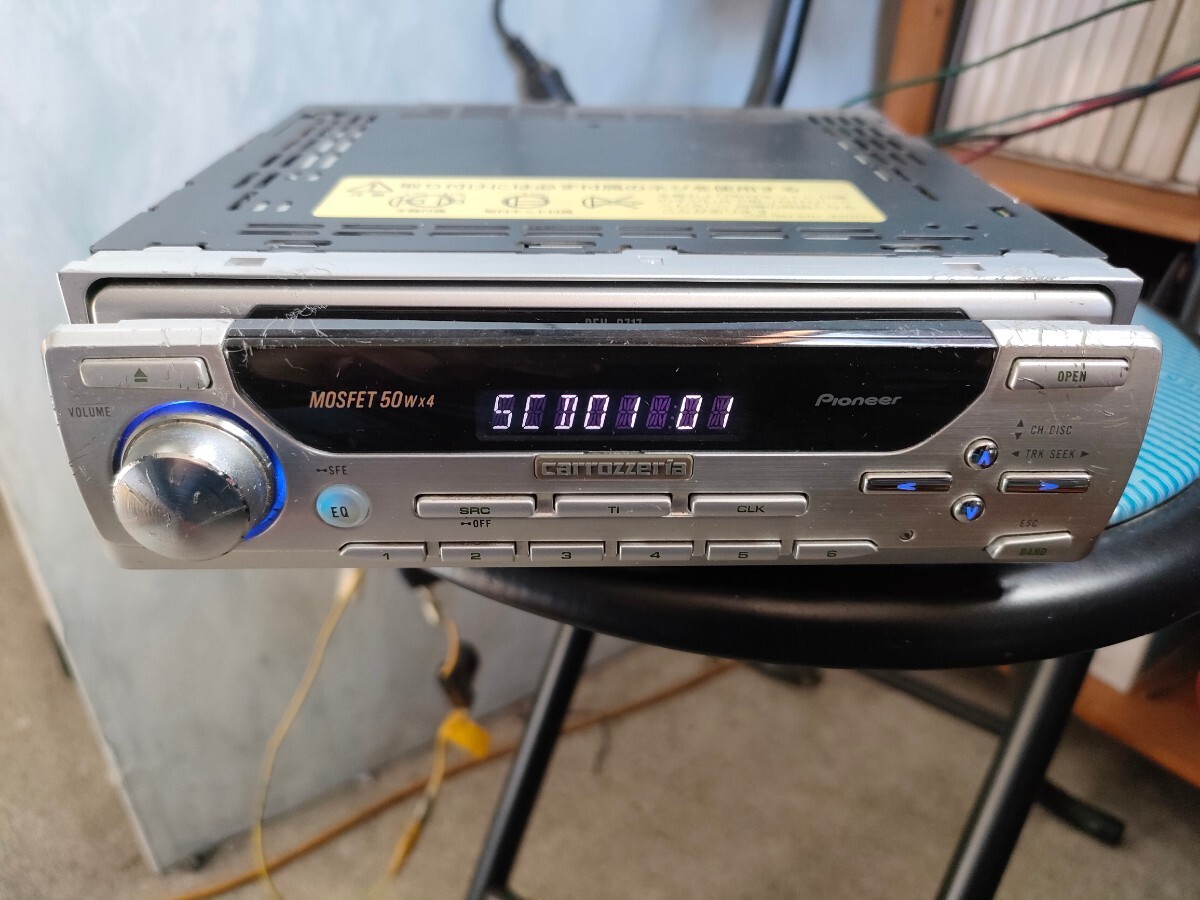 カロッツェリア イルミネーション DEH-P717 CD 1DIN 稀少 当時物 カロッツェリア イルミネーション DEH-P717 CD 1DIN 稀少 当時物