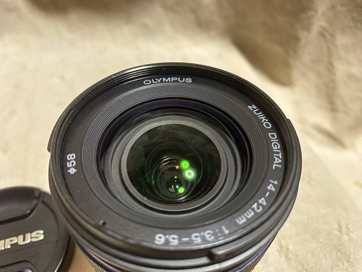 オリンパス フォーサーズマウント用レンズ 14-42mm F3.5-5.6 中古正常動作品 外観並品_画像2