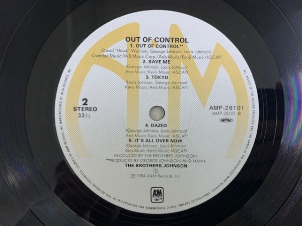 ブラザーズ・ジョンソン THE BROTHERS JOHNSON / OUT OF CONTROL 国内盤 AMP-28101の画像5