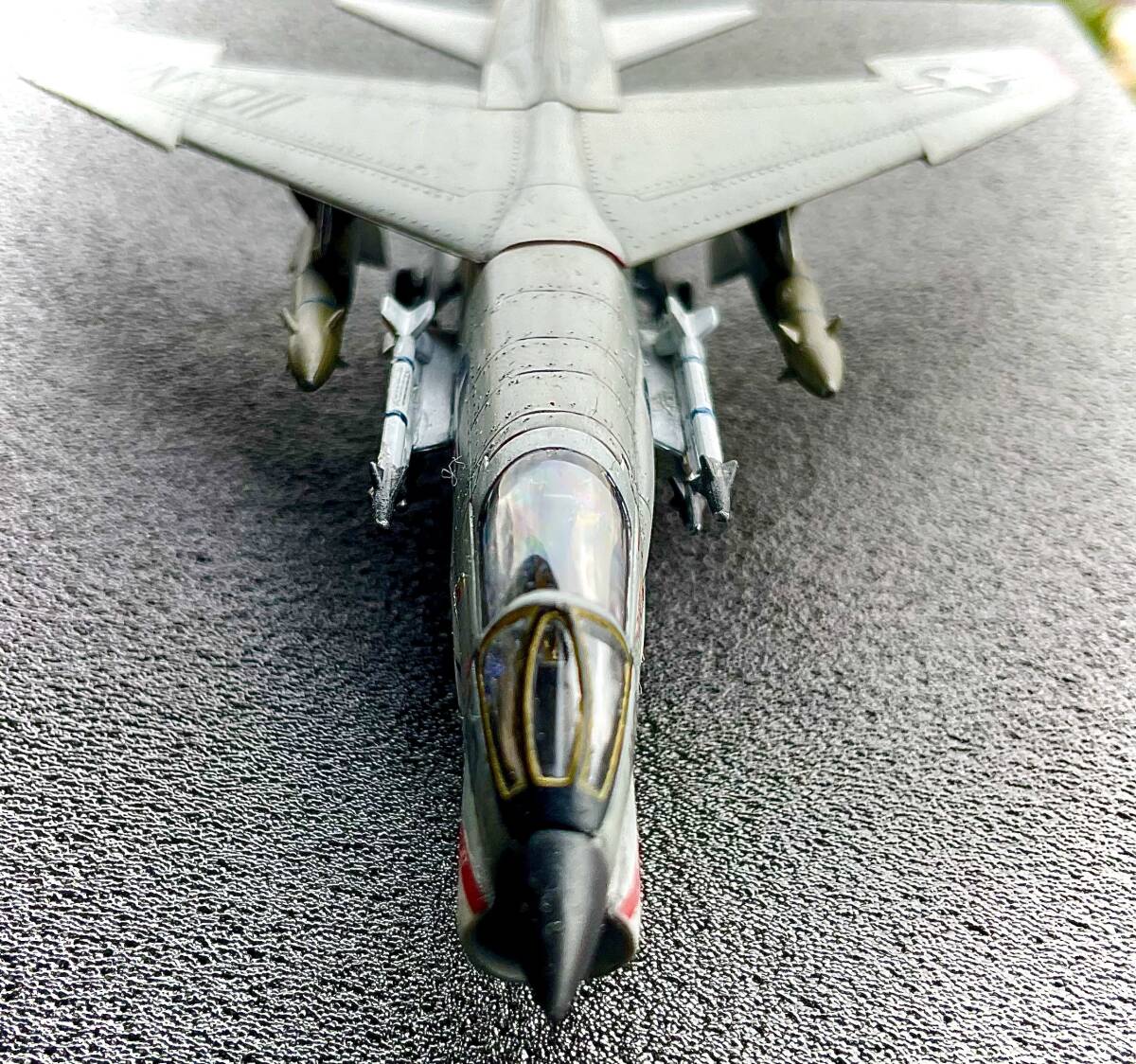 1/144 PLATS F-8E クルセーダー 完成品_画像2