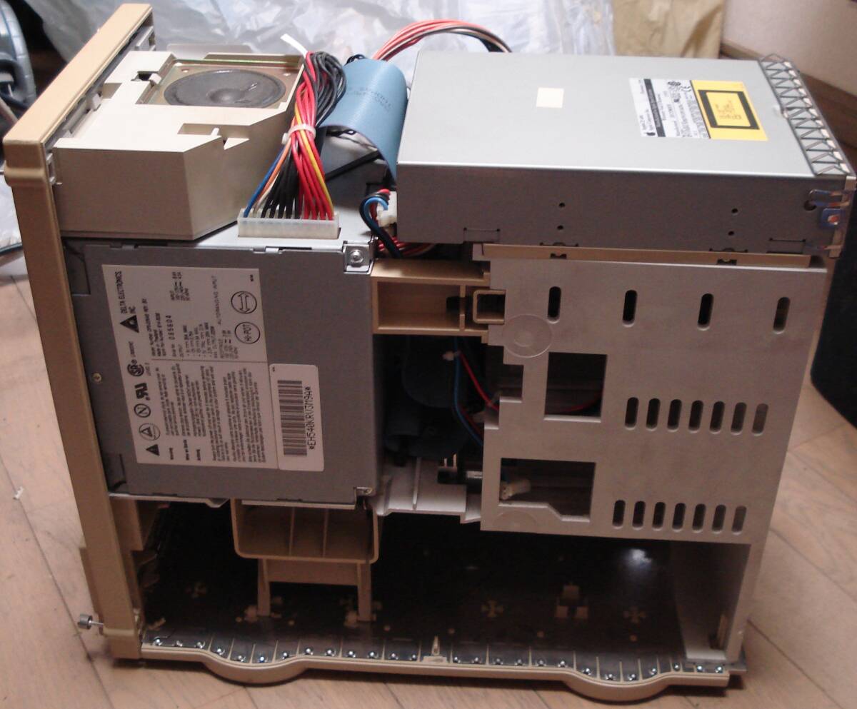 Power MacintoshPower Macintosh 8500/120 8100/80 2台■現状品ジャンク扱いケース部品取りに_画像5