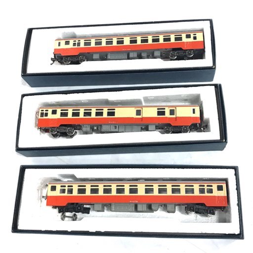 1 jpy end u National Railways diesel khaki is 17 shape ki is Uni 18 shape total 3 both set HO gauge 