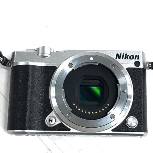 Nikon 1 J5 ミラーレス一眼レフ デジタルカメラ ボディ ニコンの画像2