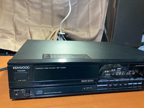 【Kenwood】ケンウッドCDプレーヤーDP-1100D（専用リモコンRC-1100D付属）_画像2