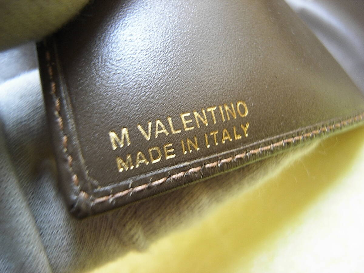 ★★★ 良好＆良品！！★★【 M.VALENTINO 】ヴァレンチノ PVCレザー Wホック 財布 ★★VALENTINO★★_画像8