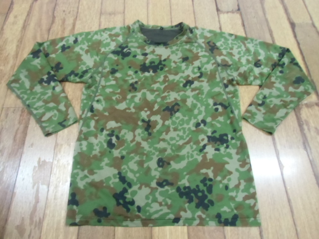 I-1 ミリタリー サバゲー コンバット トレーニングシャツ 自衛隊 迷彩 カモフラ アンダー Tシャツ ロンT 送料198円 XLサイズの画像1