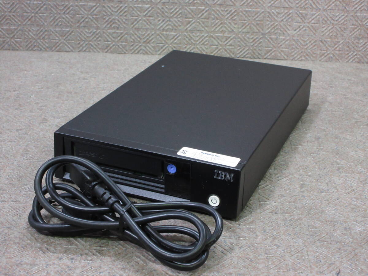 IBM / LTO6 テープドライブ TS2260 (3580-H6S) / LTO Ultrium 6 / No.T821の画像1