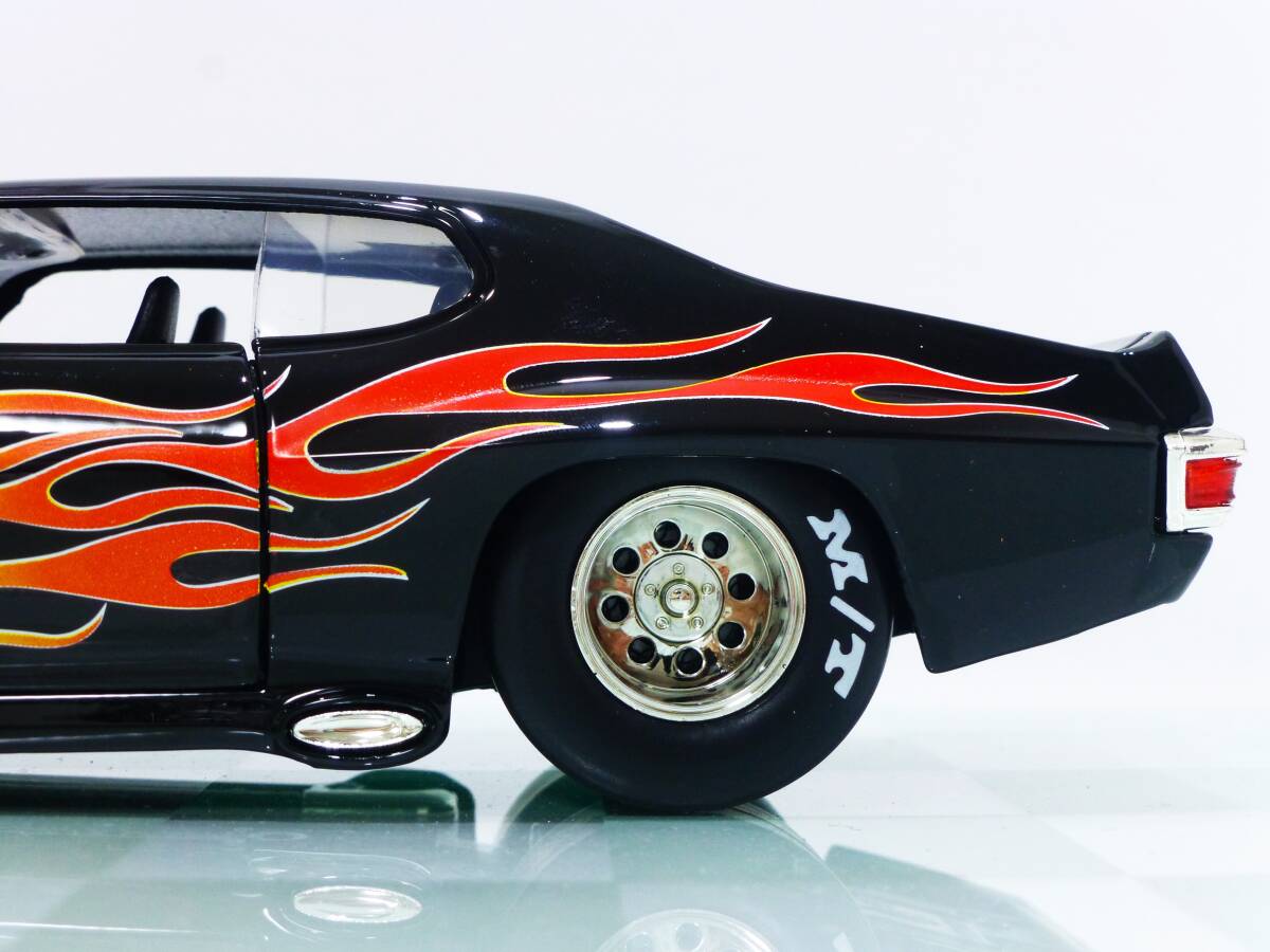 開封品■JADA TOYS 1/24 1971 PONTIAC GTO BLACK FLAMES■ポンティアック 36_画像5