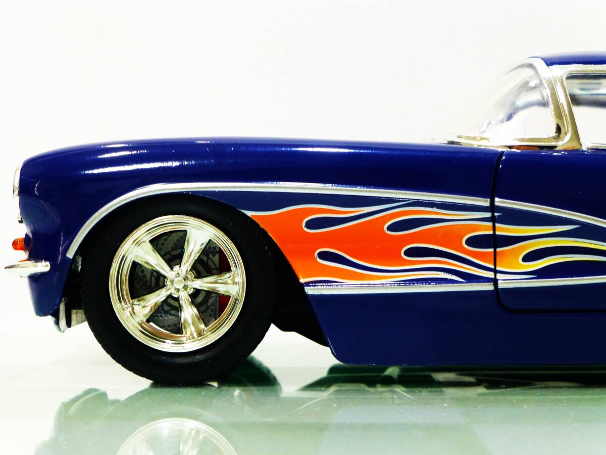 開封品■JADA TOYS 1/24 1957 CHEVY CORVETTE BLUE FLAMES■シェビー コルベット _画像4