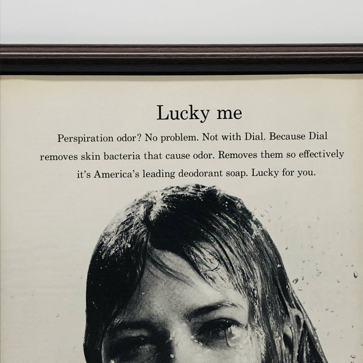 『 Dial Soap 』ビンテージ 広告　60年代　フレーム 付 ポスター 当時物 額付 LIFE 雑誌 アンティーク Lucky Me_画像3