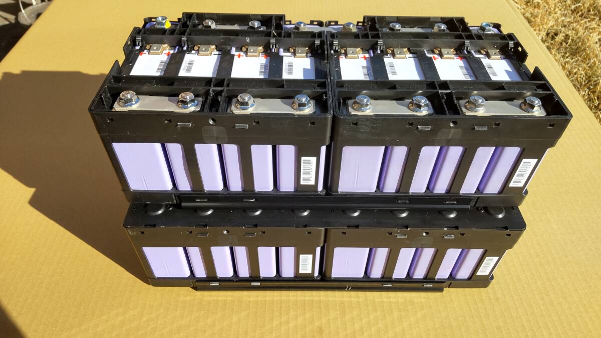 LEJ社製 リチウムイオン電池 LEV50-8 2セット16セル 2015/02 走行17921km