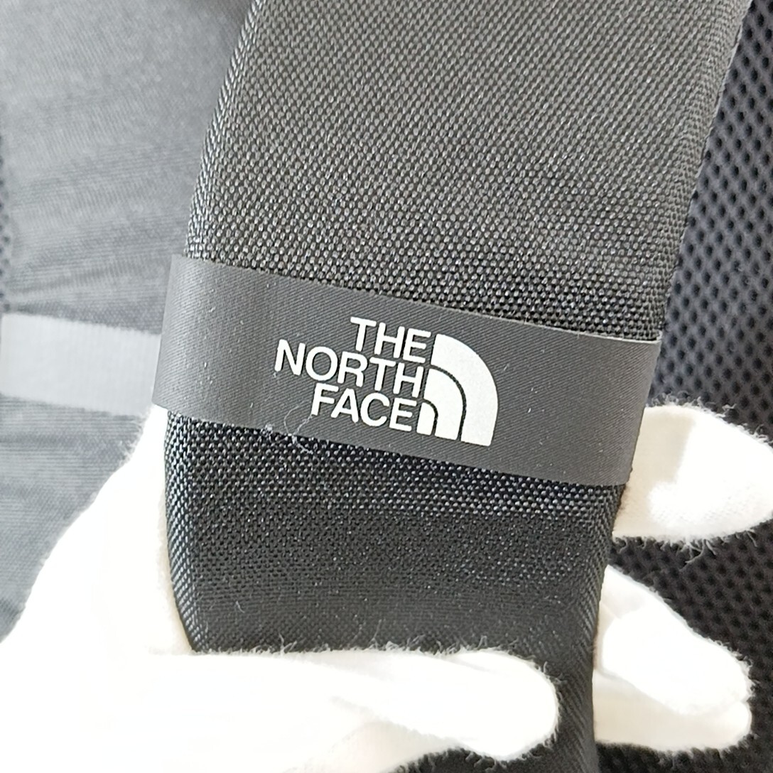 P$【商品ランク:S】 未使用 ザ ノースフェイス THE NORTH FACE リュックサック バックパック デイバッグ 男女兼用鞄 アウトドア ブラック系_画像8