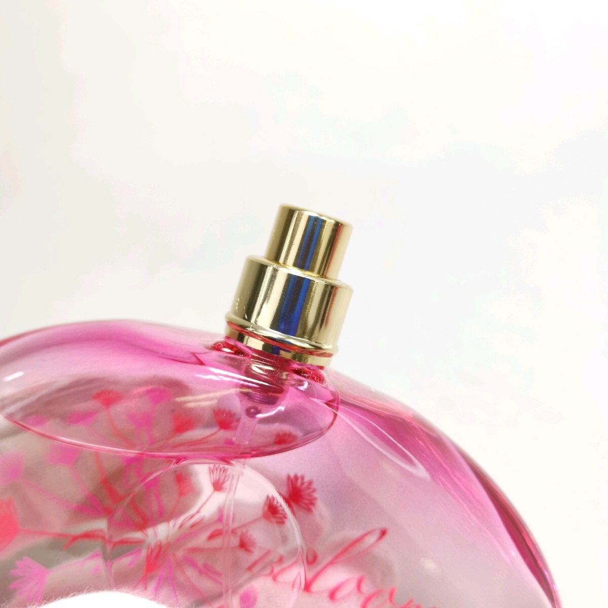 282 # 【 100ml ほぼ満タン 】 Salvatore Ferragamo incanto Blaam サルヴァトーレフェラガモ インカント ニューブルーム EDT SP 香水 _画像4