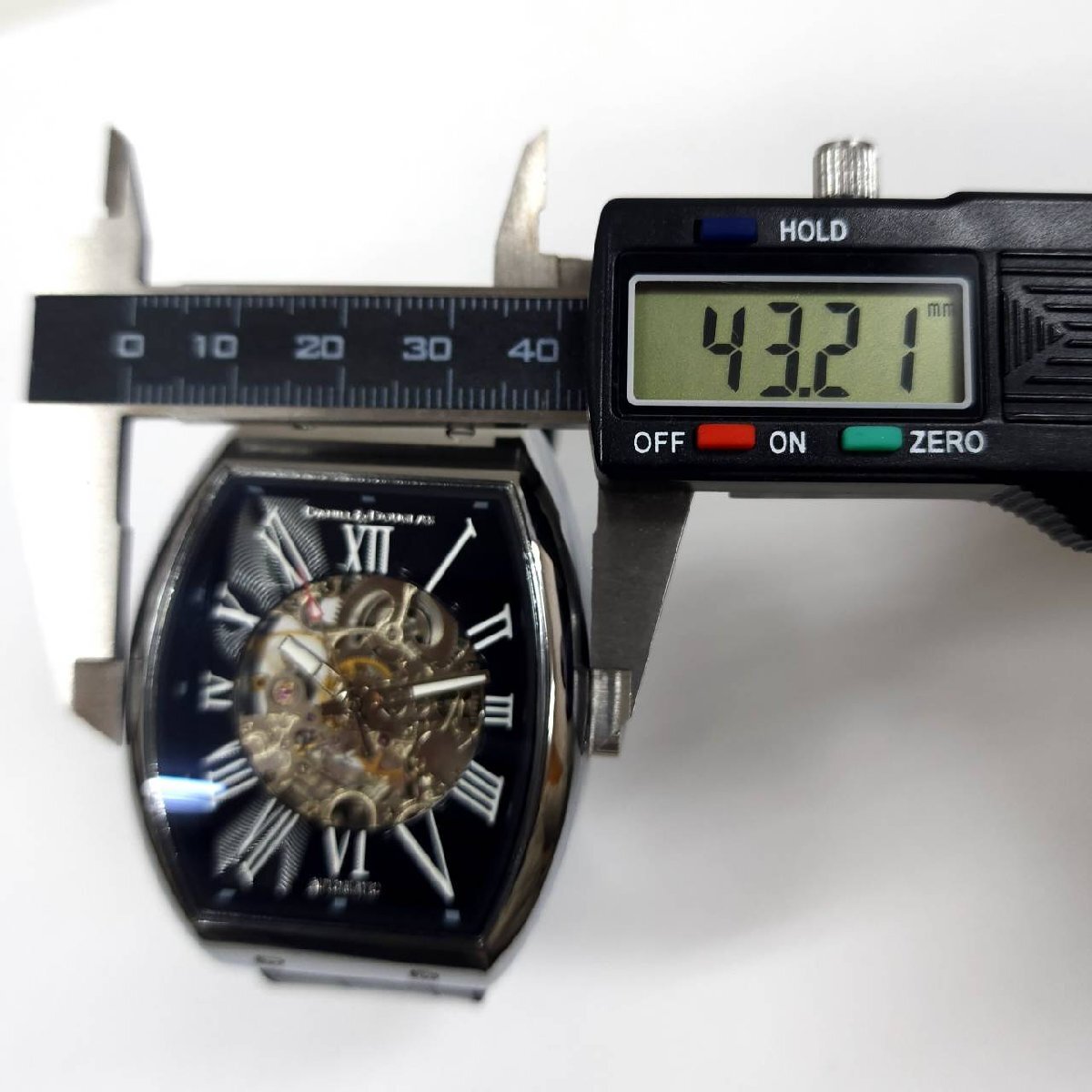DANIEL＆DOUGLAS ダニエルダグラス DD8808 自動巻き 裏スケ 稼動品 メンズ 腕時計 黒文字盤_画像9