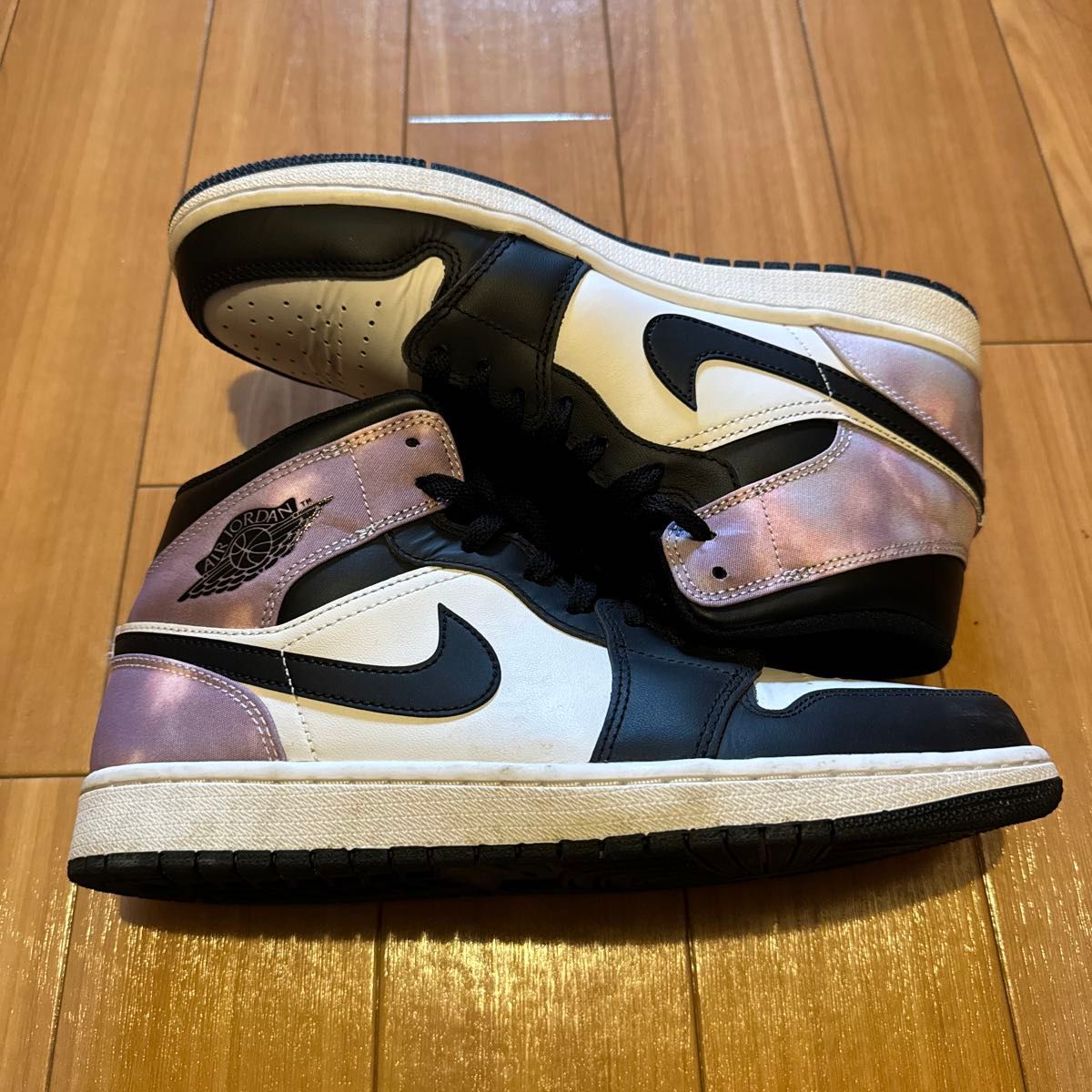 Nike Air Jordan 1 Mid SE "Tie Dye"ナイキ エアジョーダン1 ミッド SE "タイダイ"