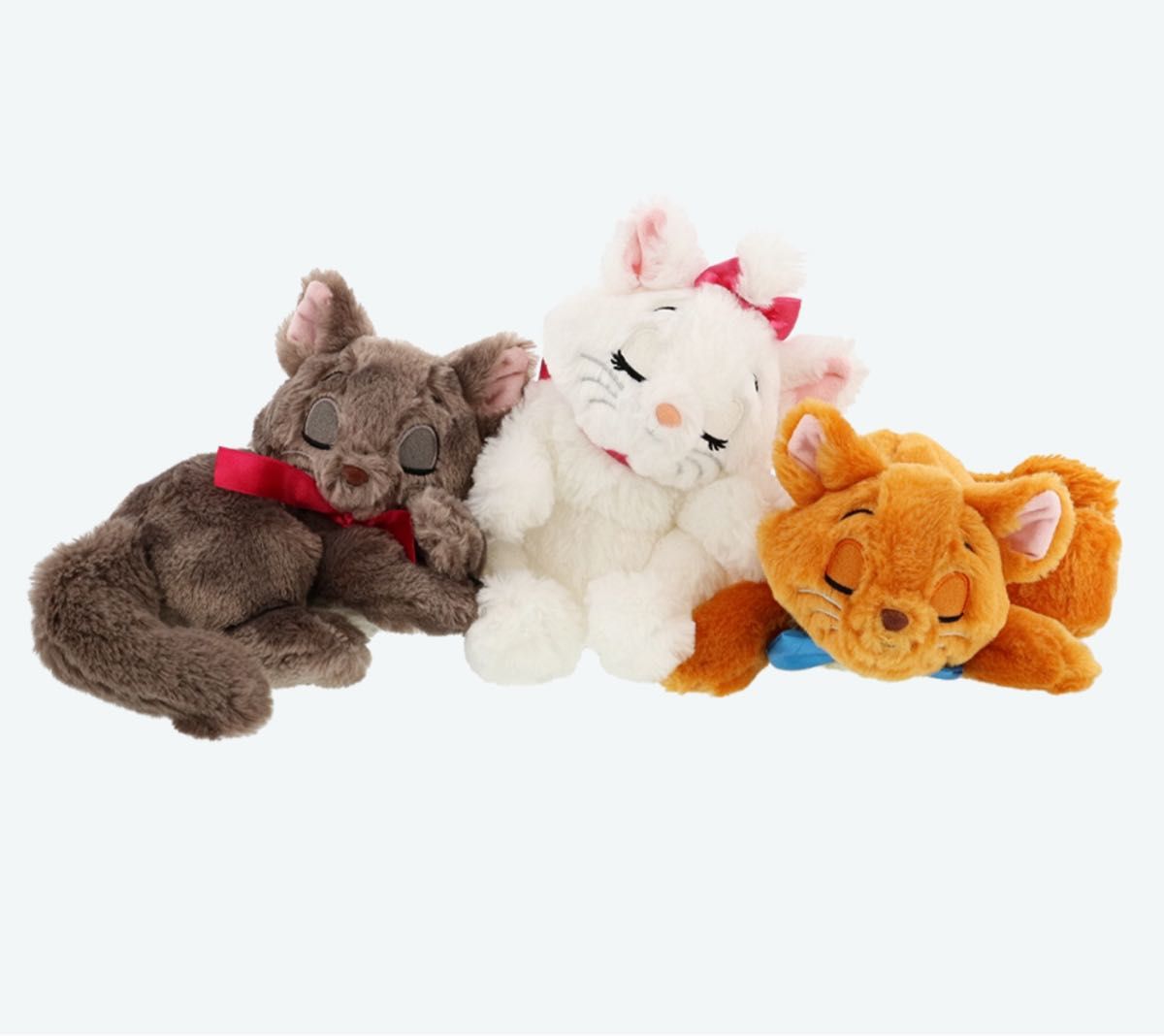 猫の日に合わせて「おしゃれキャット」マリー、ベルリオーズ 猫の日に合わせて「おしゃれキャット」マリー、ベルリオーズ