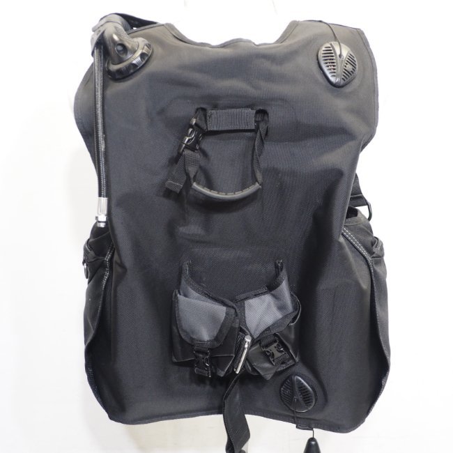 アクアラング アクシオム BCD 日本サイズM（サイズ：SM）定価132,000円_画像3