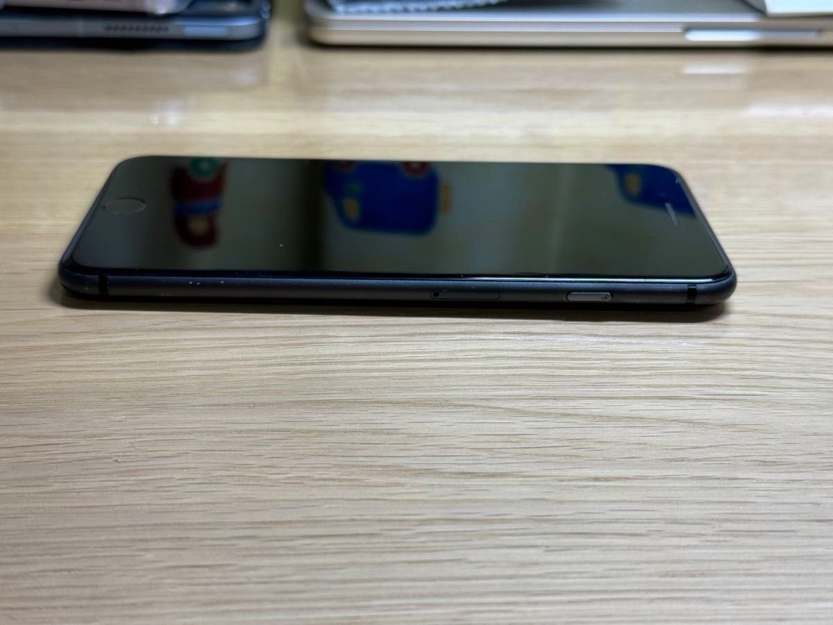 Apple iPhone 8 Plus Space Gray 64GB SIMフリー　スマホ スペースグレイ