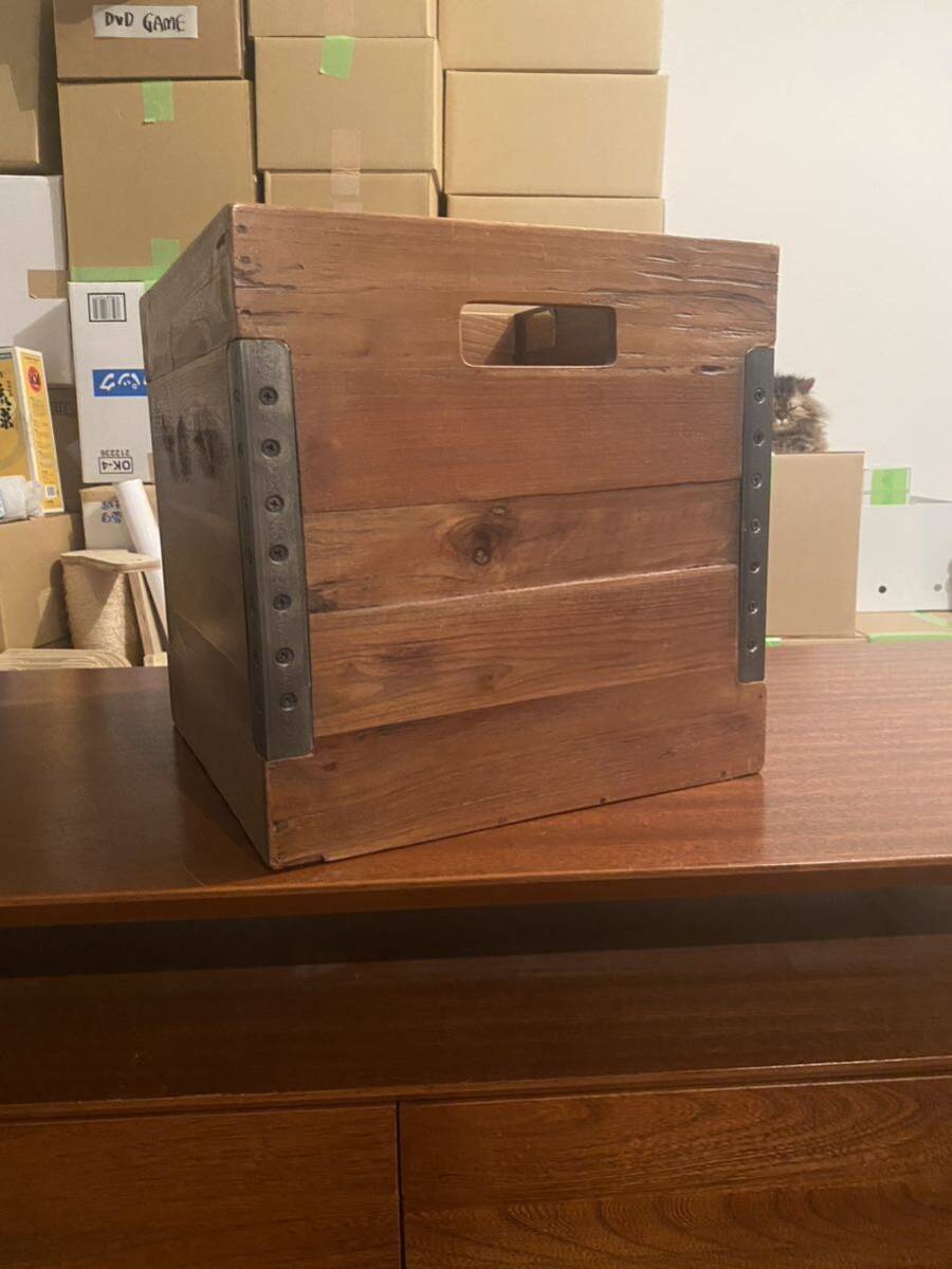 アクメファニチャー 木製ボックスの画像1