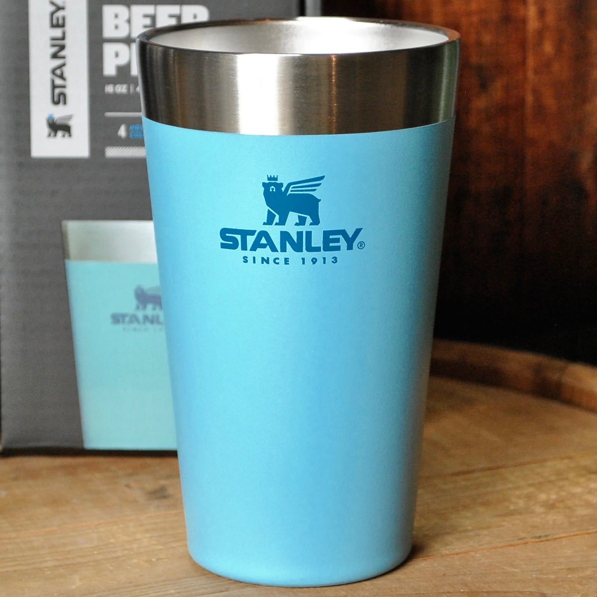 スタンレーSTANLEYスタッキング真空パイント2色セット【ホワイト＆ライトブルー】正規品 真空断熱 保冷保温タンブラー ペア アウトドア食器