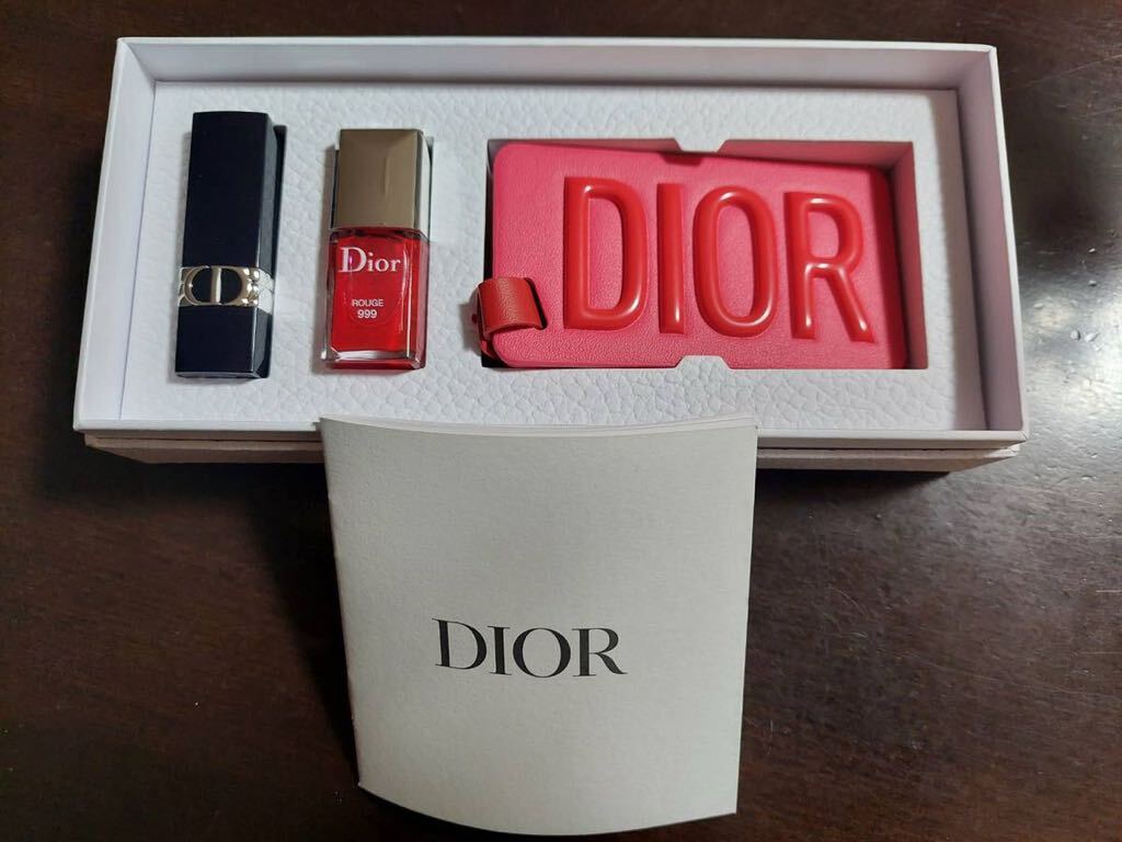 Dior ディオール　ノベルティー　クリスチャンディオール 口紅 コスメ 新品箱付き　_画像1