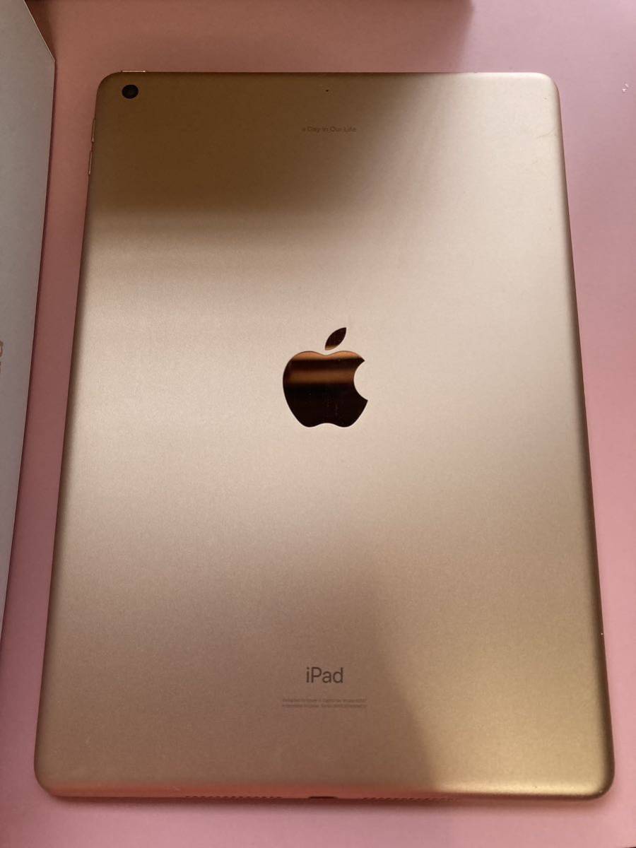  iPad 10.2インチ 第7世代 Wi-Fiモデル 32GB ゴールド 箱あり 付属品未使用 バッテリー残95% 完動極美品 _画像4