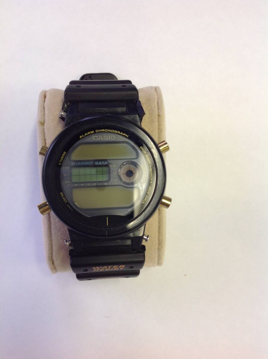 CASIO カシオ G-SHOCK Gショック DW-6100 デジタル クオーツ メンズ 腕時計 ジャンク品の画像1