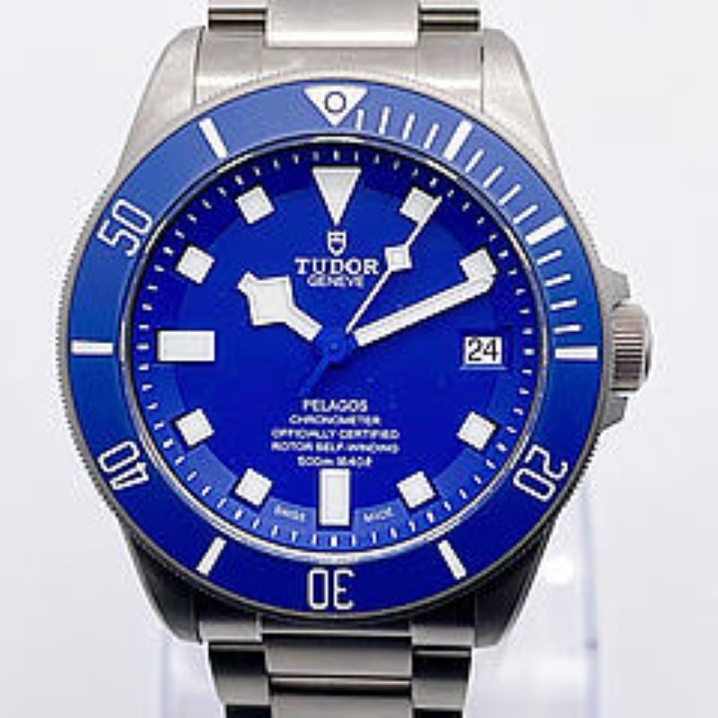 【美品】チュードル　ぺラゴス　メーカー箱　メーカー保証書　25600TB Tudor pelagos_画像1