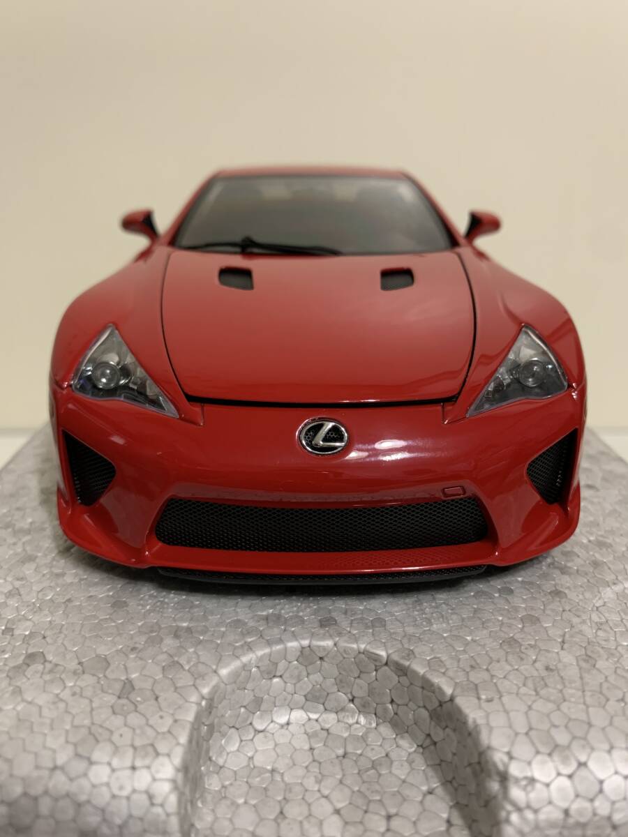 オートアート　1/18　レクサス　LFA　レッド_画像5