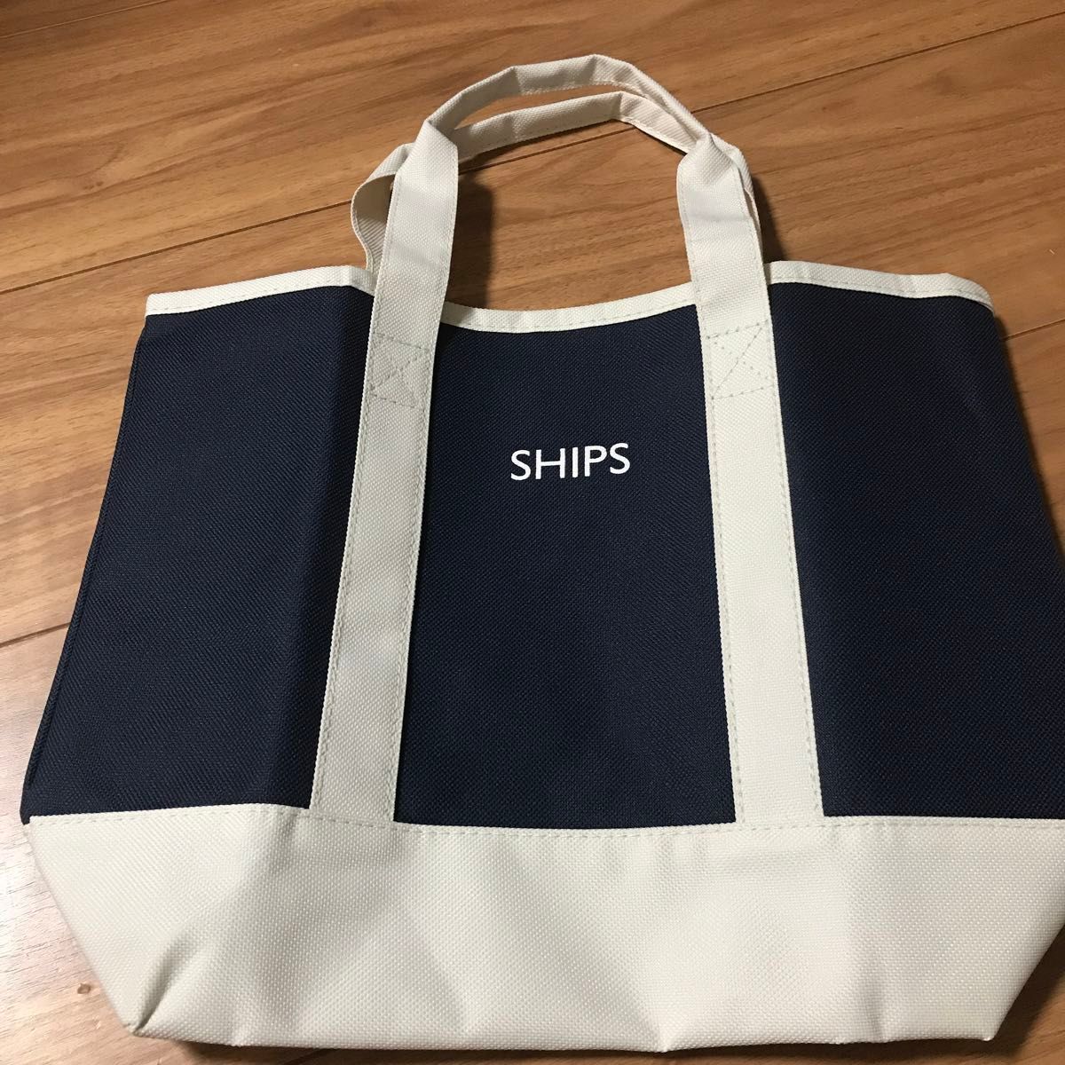 非売品　SHIPS シップス　オリジナルトートバッグ　