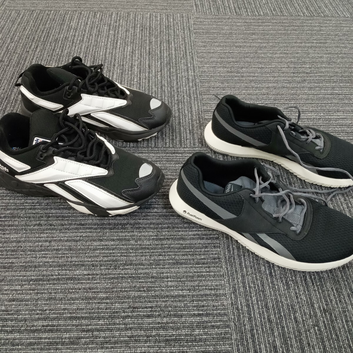 大村2月No.122 シューズ Reebok リーボック 2点まとめて スニーカー ブラック系 25.5cm 26.0cm メンズシューズ _画像6