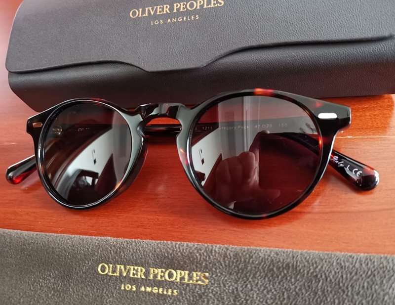 名作モデル☆イタリア製★「OLIVER PEOPLES/オリバーピープルズ」伝説の大人気作・OV5186・サングラス・メガネフレーム/鼈甲_画像3