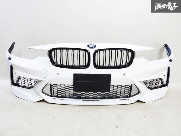 BMW 純正 F80 M3 F82 M4 フロント バンパー 白 ホワイト グリル エンブレム付き 即納_画像2