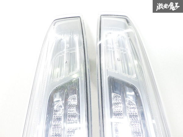 日産 純正 C26 セレナ ハイウェイスター 前期 LED テールライト テールランプ テール 左右セット KOITO 220-23438 即納_画像2