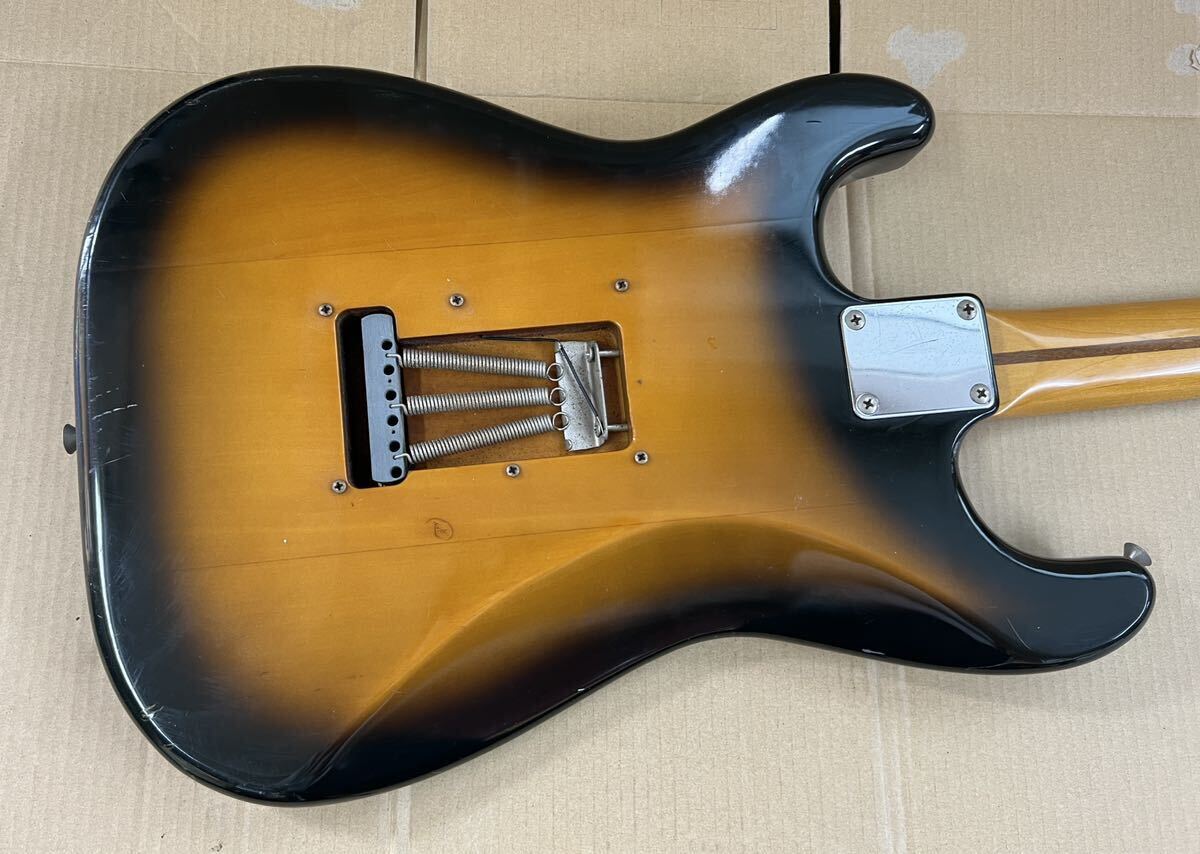 fender japan ST57 Stratocaster フェンダー ストラトキャスター　Mシリアル_画像4