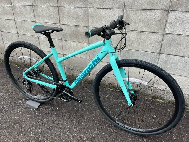 未使用★送料無料★Bianchi ビアンキ C-SPORT2 DISC クロスバイク SHIMANO 3X8S サイズ43 チェレステ2022年モデルの画像2