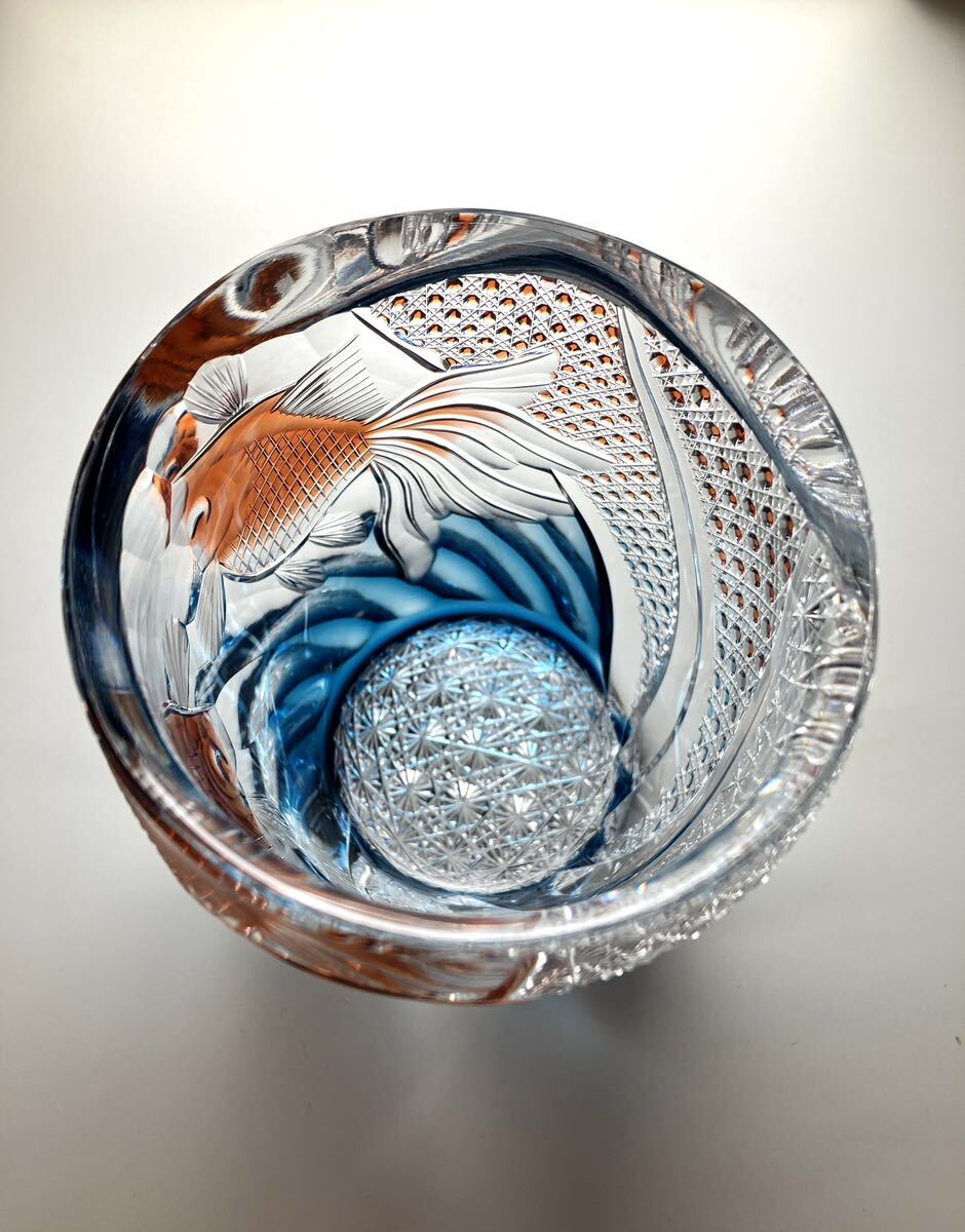 江戸切子 但野英芳作 『一対の金魚』 ロックグラス 宙吹き 2色被せ 伝統工芸 ガラス工芸の画像3