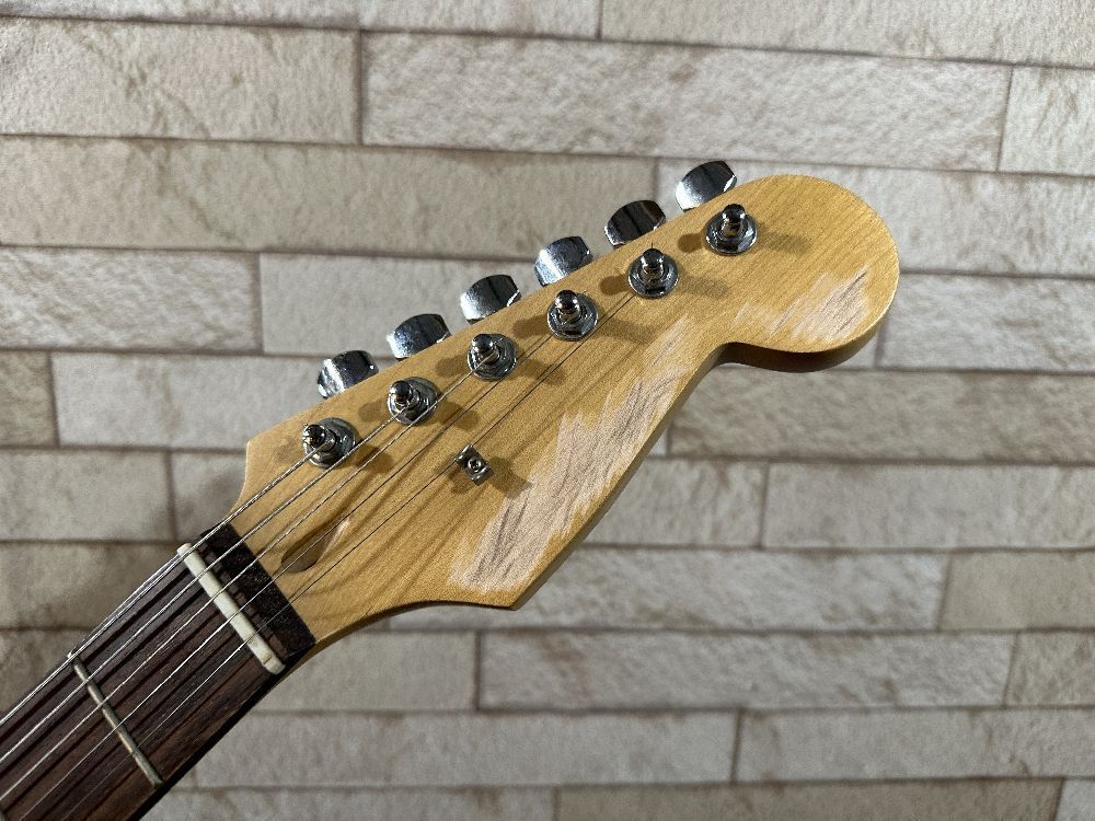 177●〇 詳細不明 ストラトキャスター Stratocaster エレキギター / Kurt Cobain カートコバーン 〇●の画像2
